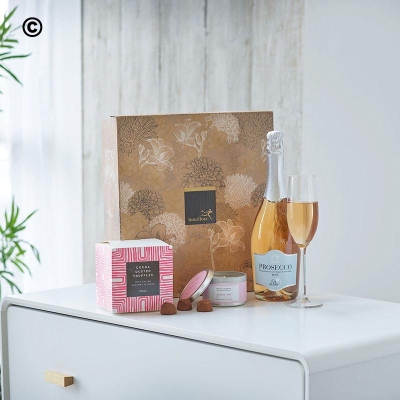 Prosecco Rose, Salted Caramel Flavour Truffles and Candle Gift Set